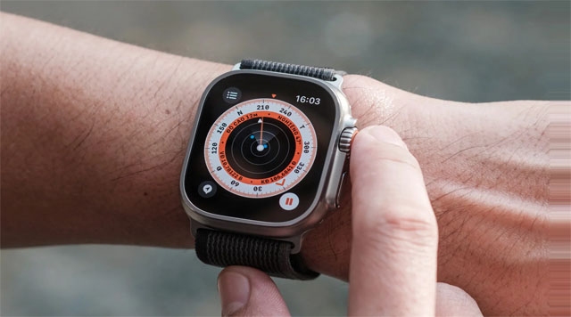 Apple Watch Ultra màn hình Micro LED có thể sẽ ra mắt sớm nhất vào năm 2026